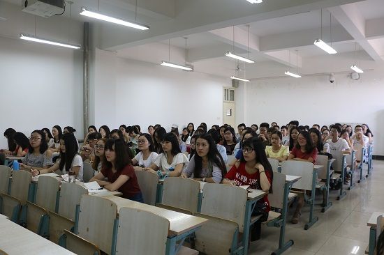9499www威尼斯2016级学术型硕士研究生专业介绍会顺利举办
