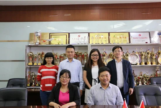 西悉尼大学商学院吴慧英副院长一行访问我院